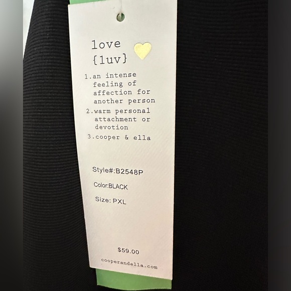 LADIES JET BLACK PULL ON DRESSY CAPRI SLIM LEG PANTS - Picture 5 of 5